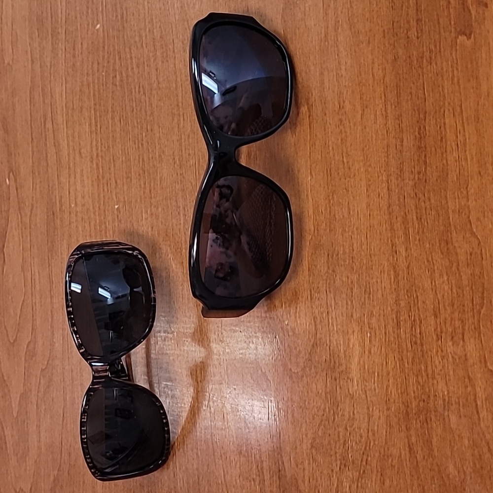 2 pair of polarized sunglasses